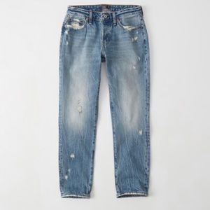 Abercrombie low rise slim boyfriend jeans